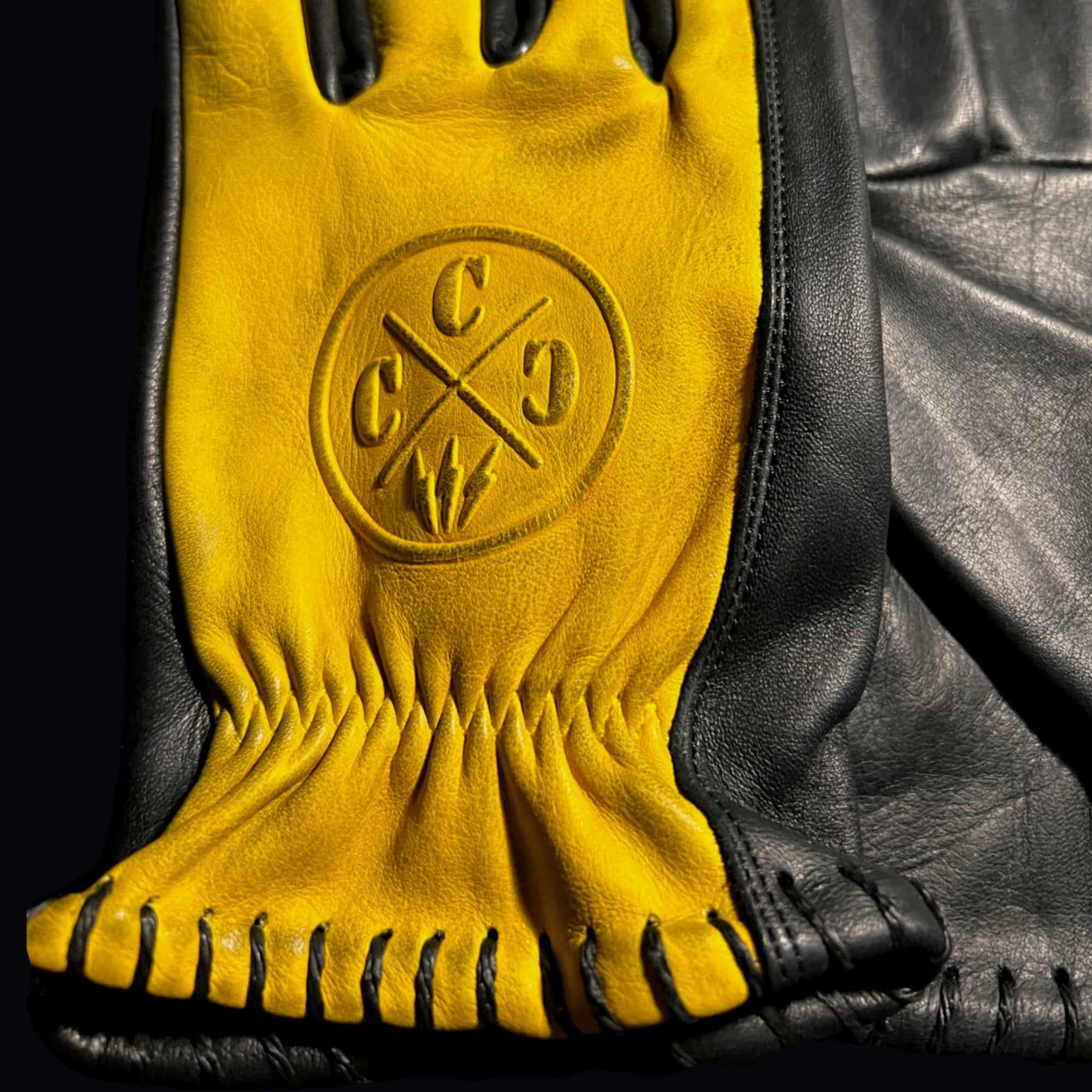 The-Wingnut-Motorcycle-Glove